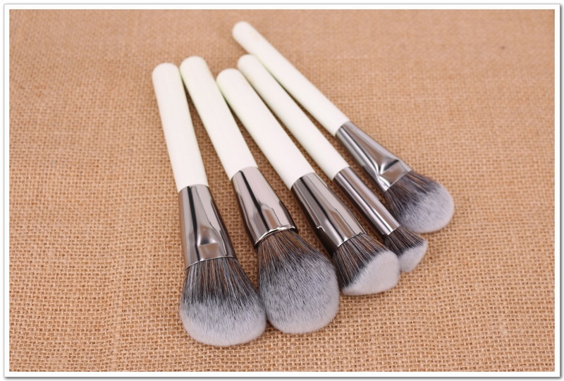 Professional Makeup Brushes Set with Case 12 Pcs